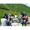 Rast unterwegs nach 